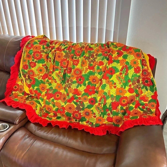 Floral true tie wrap maxi skirt ruffle detail with pockets, grommet one size - Picture 7 of 7